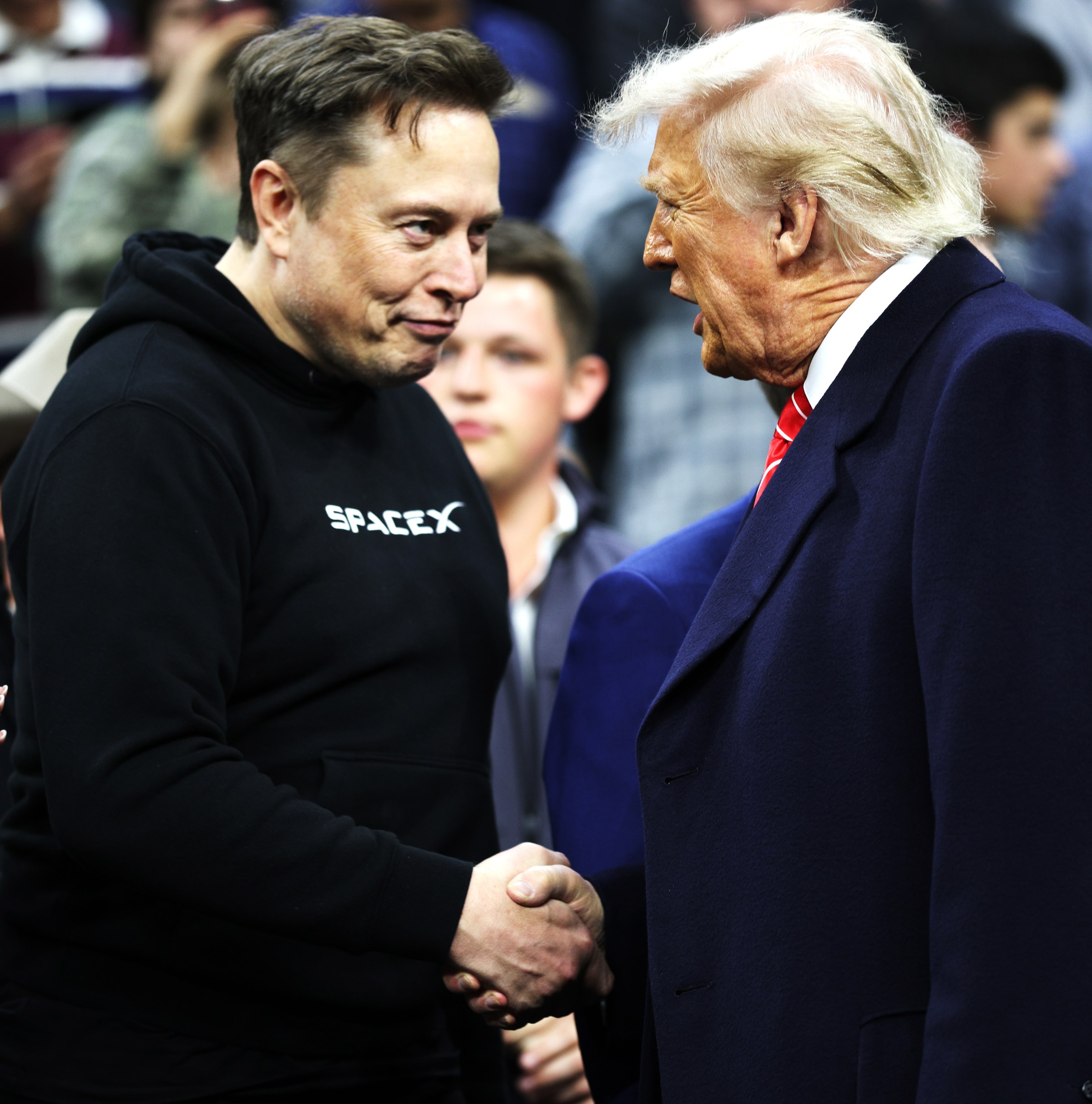 Elon Musk promised Wisconsin voters a $1 million reward. Is that legal?