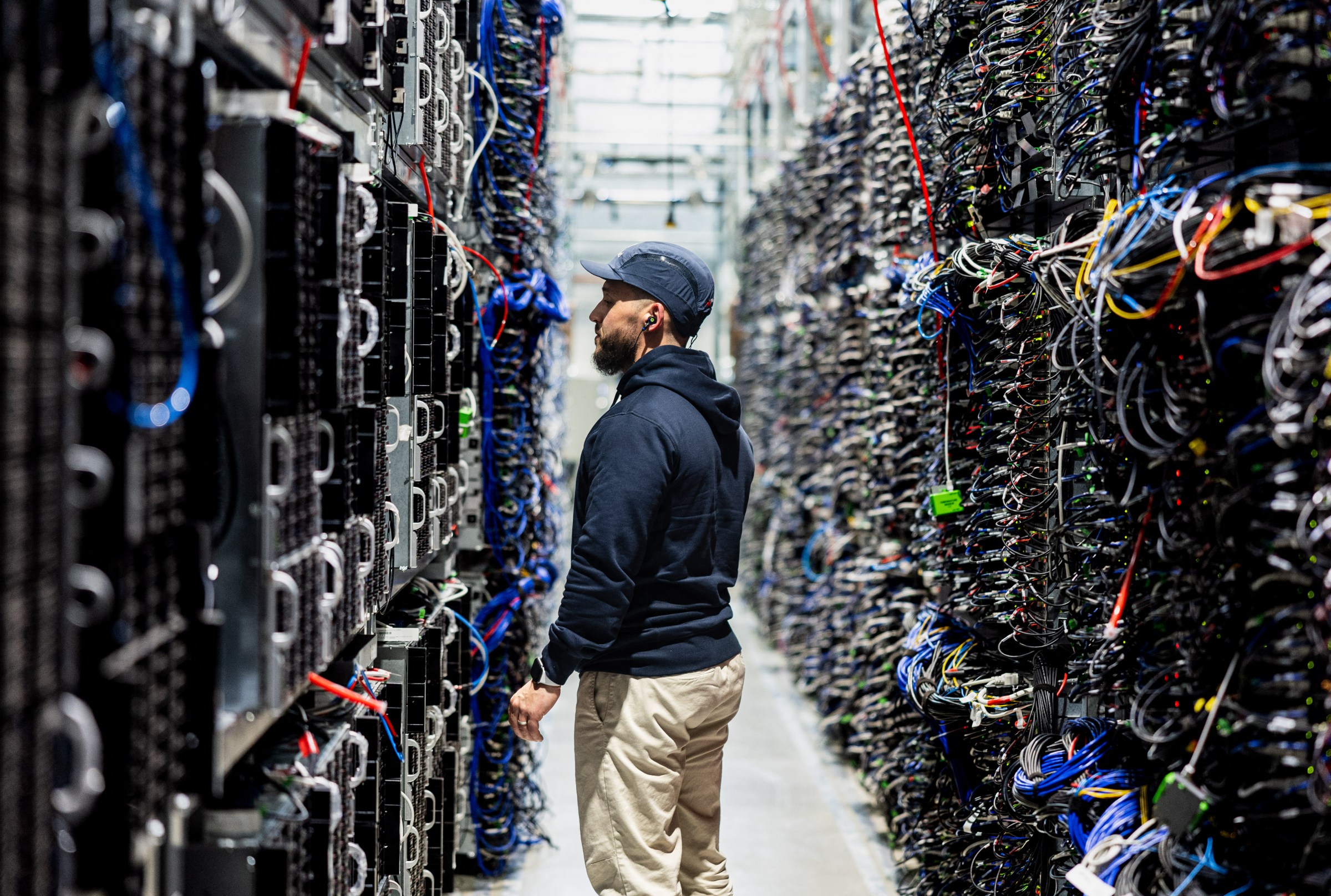 Let’s not panic about AI’s energy use just yet